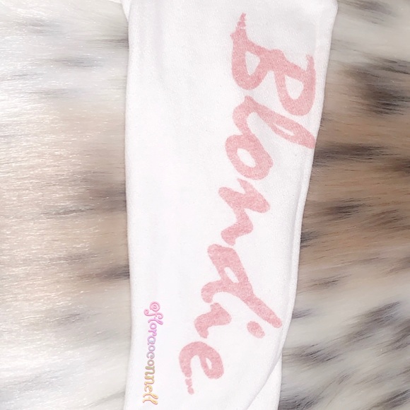 Blondie Sweater Top - Picture 2 of 4